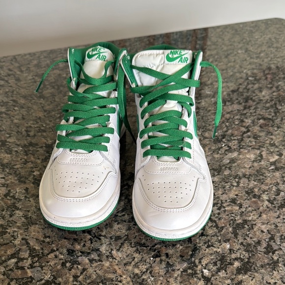 Nike air ships High-Top Sneakers in White and Green EUC 8.5 - Picture 3 of 12